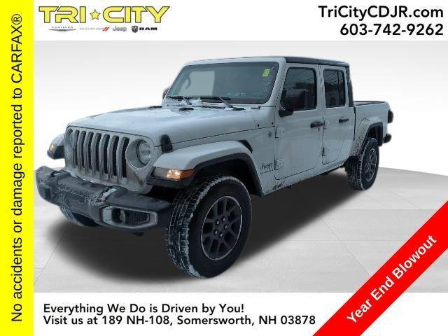 used 2023 Jeep Gladiator car, priced at $32,400