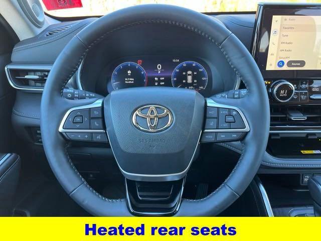 used 2023 Toyota Highlander car, priced at $43,600