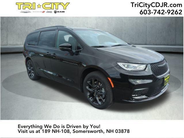 new 2026 Chrysler Pacifica car