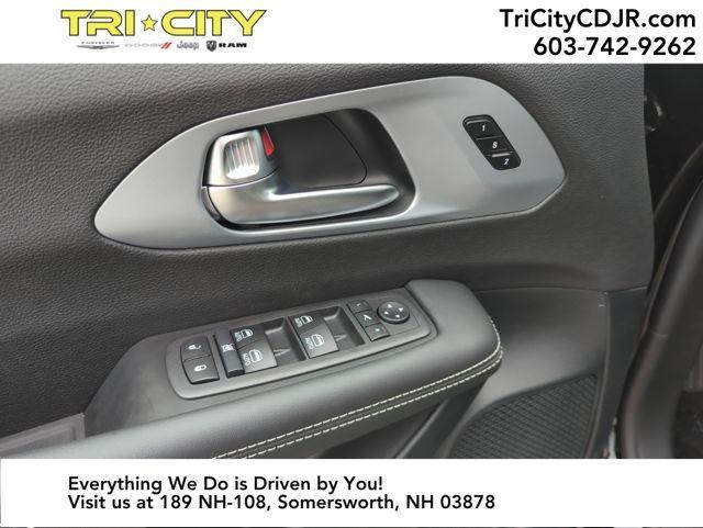 new 2026 Chrysler Pacifica car