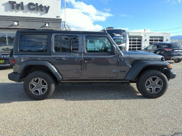 used 2022 Jeep Wrangler Unlimited car, priced at $36,200