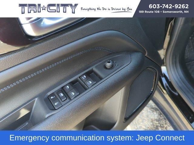 used 2025 Jeep Compass car, priced at $28,900