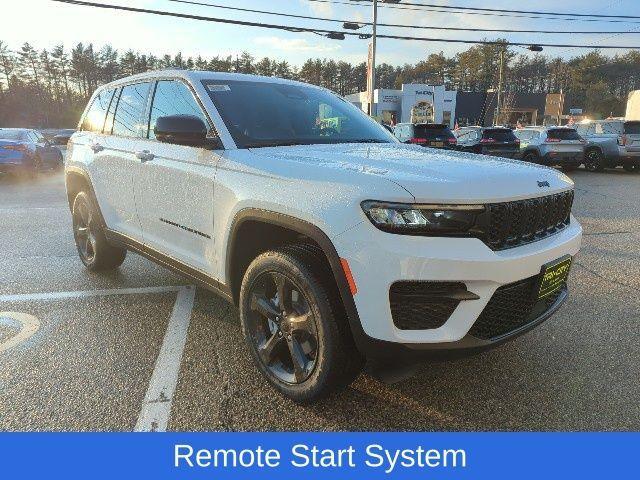 new 2025 Jeep Grand Cherokee car, priced at $41,445