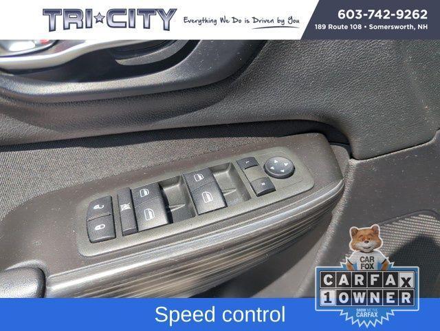 used 2014 Jeep Cherokee car, priced at $6,000