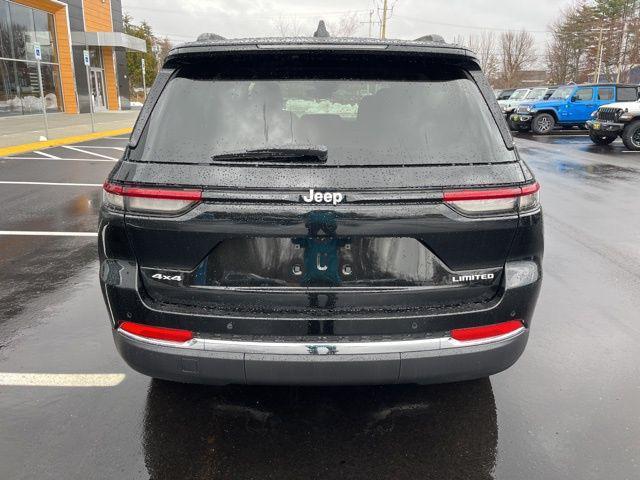 new 2024 Jeep Grand Cherokee car, priced at $47,999