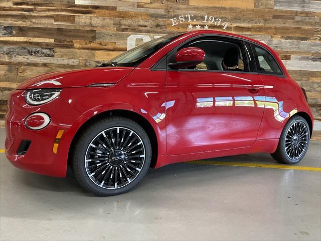 new 2024 FIAT 500e car, priced at $30,000