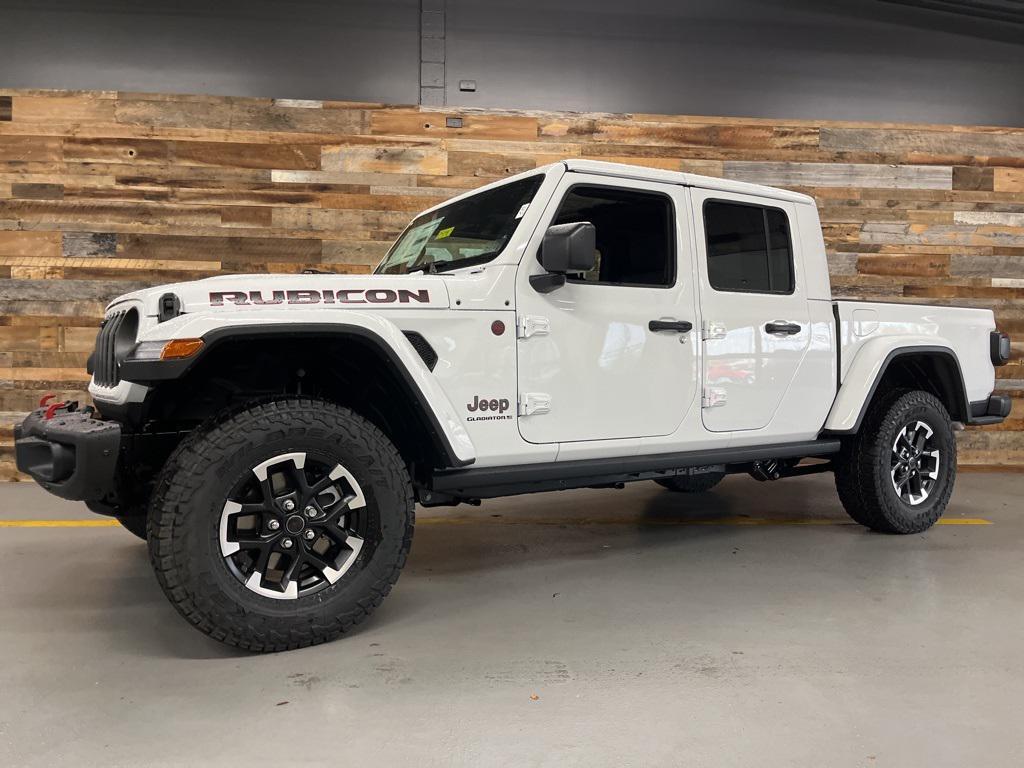 new 2026 Jeep Gladiator car, priced at $65,815