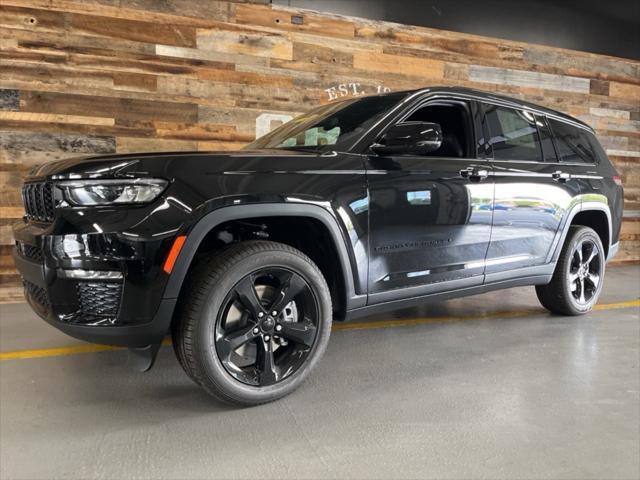 new 2025 Jeep Grand Cherokee L car, priced at $50,910