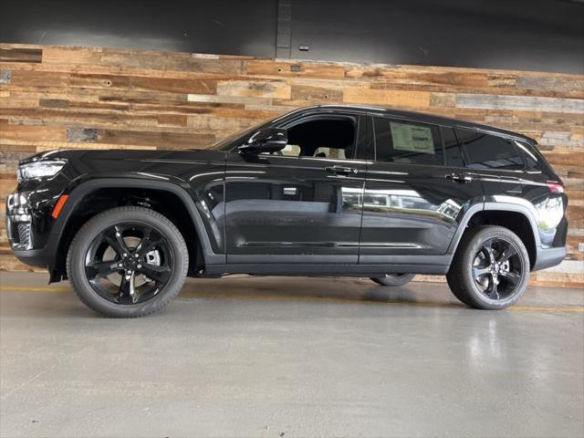 new 2025 Jeep Grand Cherokee L car, priced at $50,910