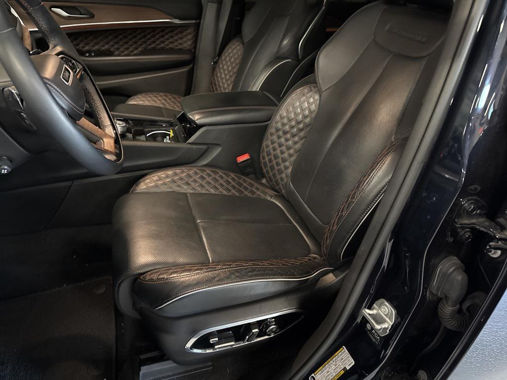 used 2023 Jeep Grand Cherokee car, priced at $41,000