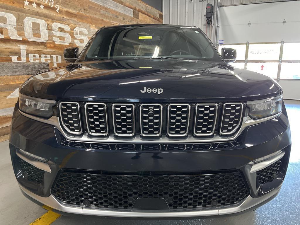 used 2023 Jeep Grand Cherokee car, priced at $40,000