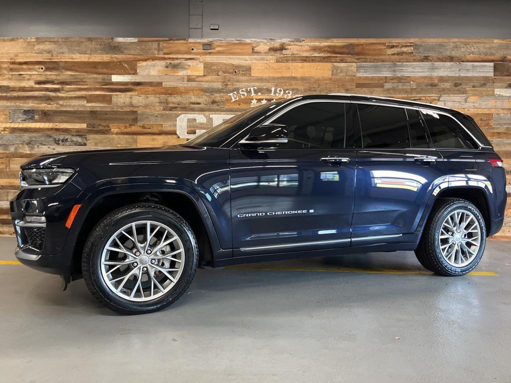used 2023 Jeep Grand Cherokee car, priced at $40,000