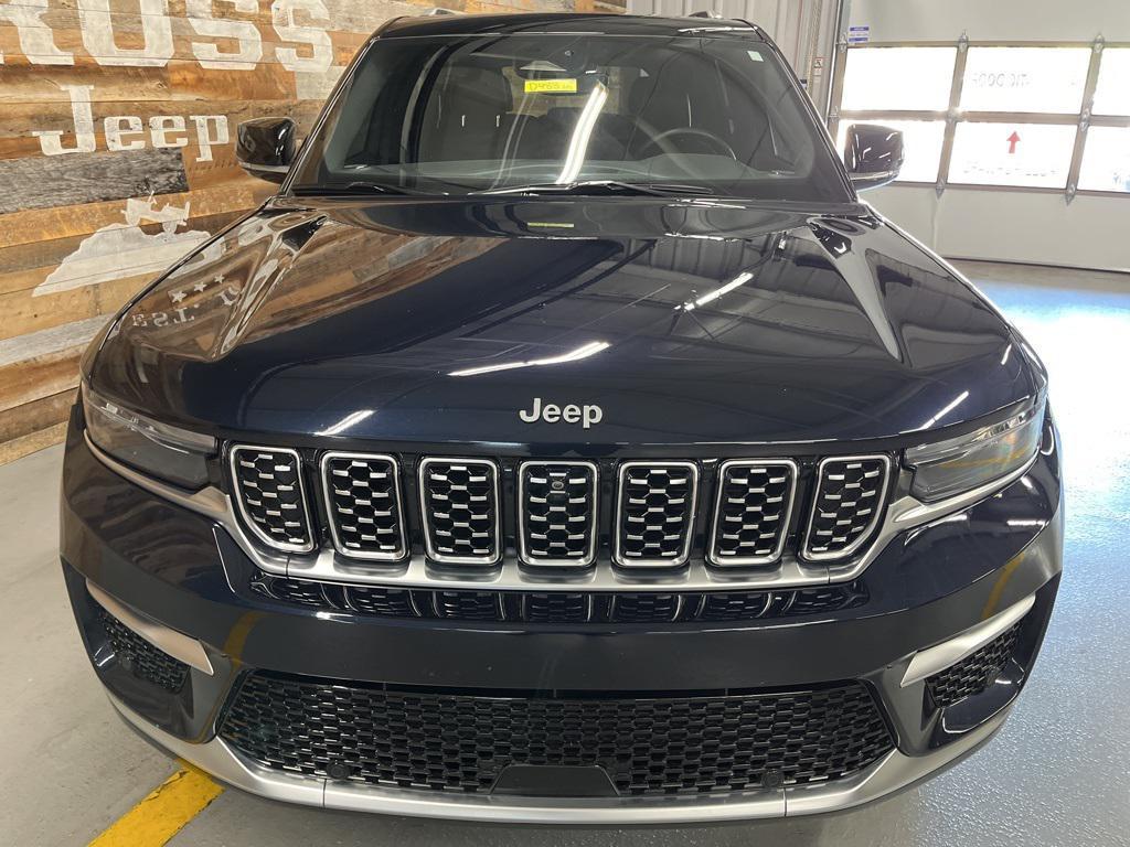 used 2023 Jeep Grand Cherokee car, priced at $40,000