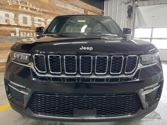 new 2025 Jeep Grand Cherokee car, priced at $42,733