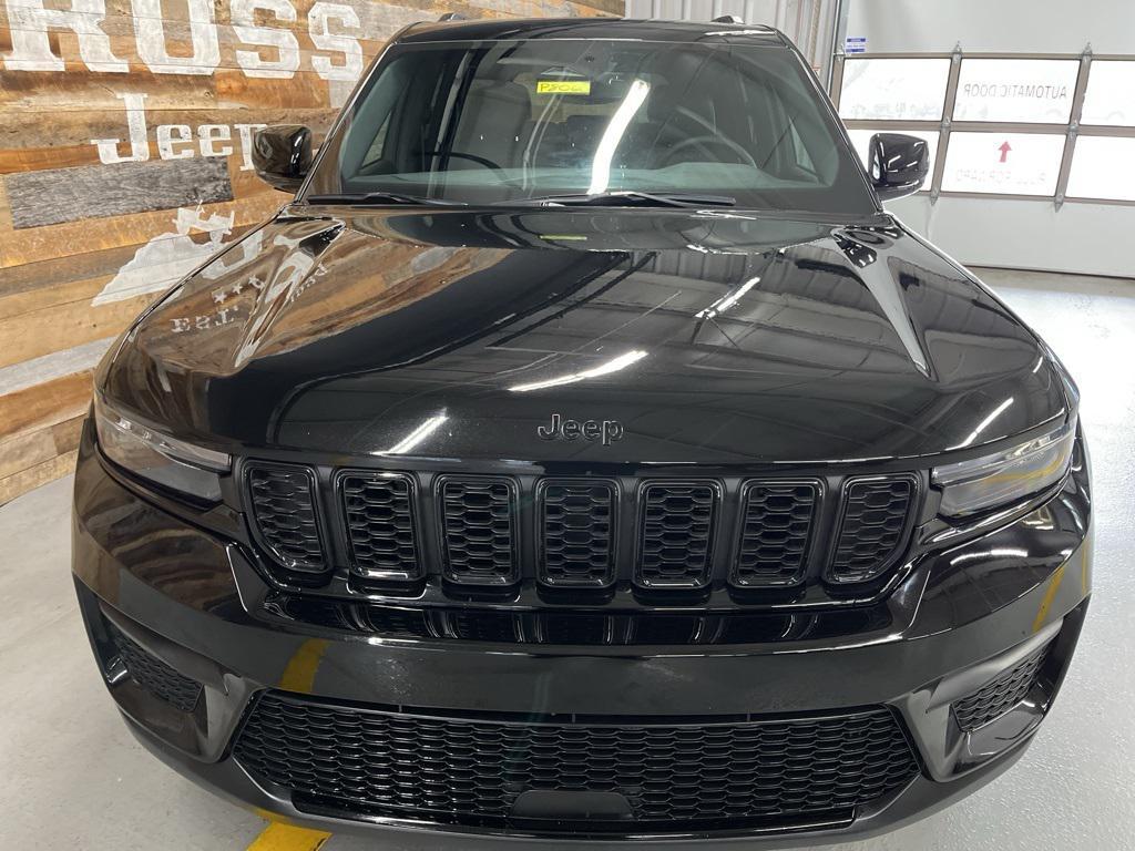 used 2024 Jeep Grand Cherokee car, priced at $30,000