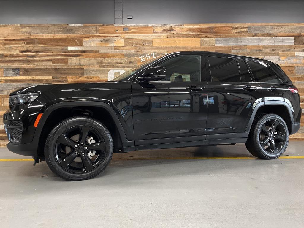 used 2024 Jeep Grand Cherokee car, priced at $30,000