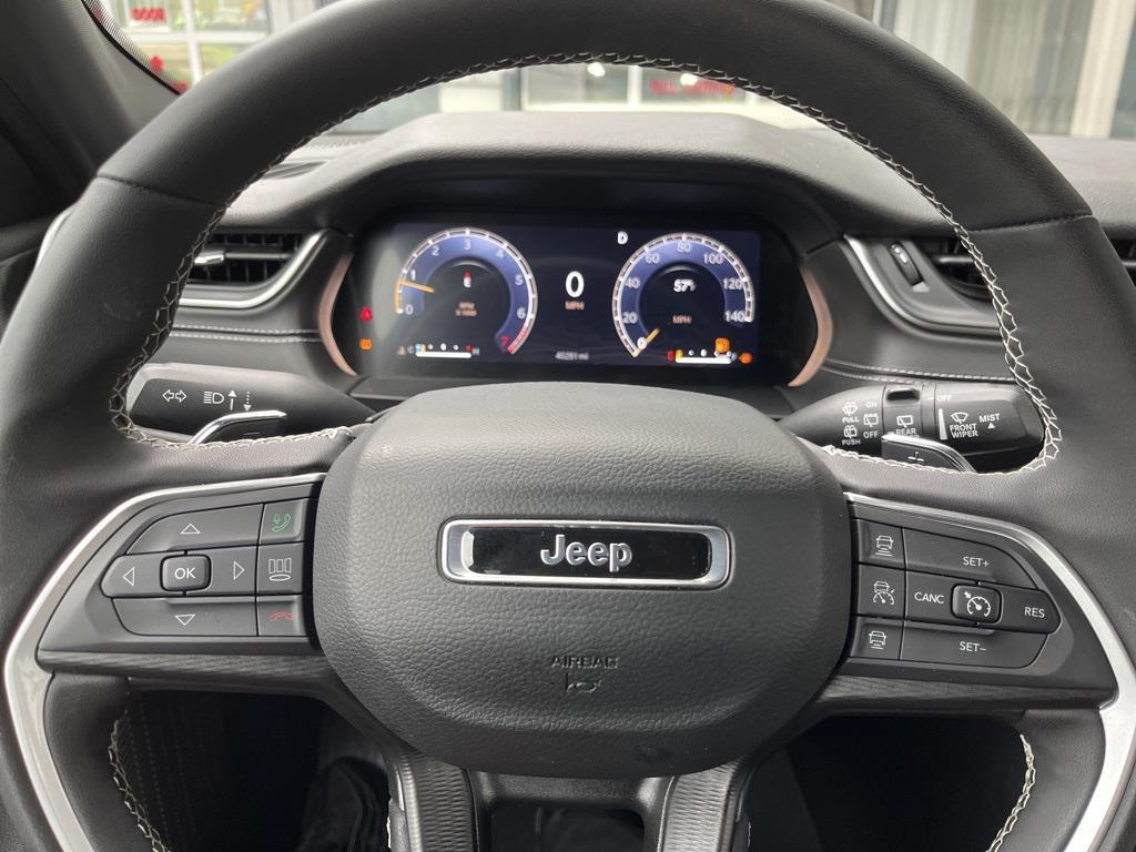 used 2024 Jeep Grand Cherokee car, priced at $30,000