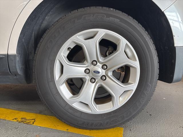 used 2014 Ford Edge car, priced at $9,000