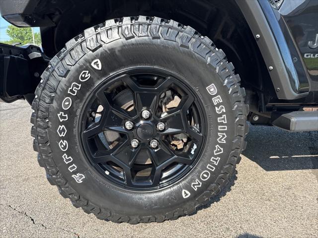 used 2021 Jeep Gladiator car, priced at $31,218