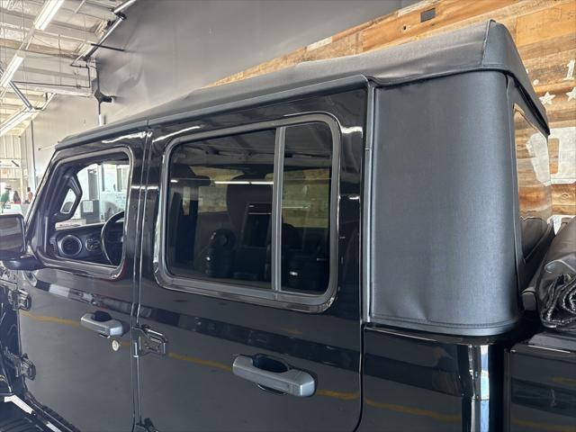 used 2021 Jeep Gladiator car, priced at $31,218