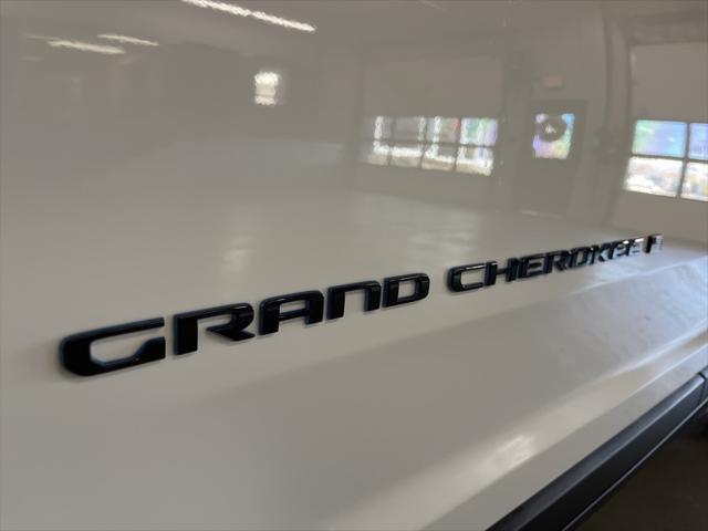 new 2024 Jeep Grand Cherokee 4xe car, priced at $60,000