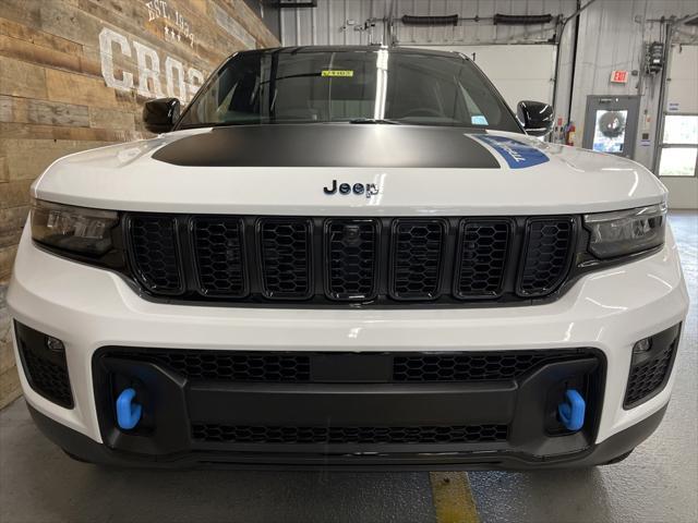 new 2024 Jeep Grand Cherokee 4xe car, priced at $60,000