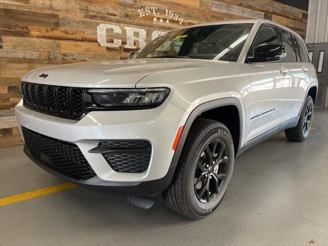 new 2025 Jeep Grand Cherokee car, priced at $44,020