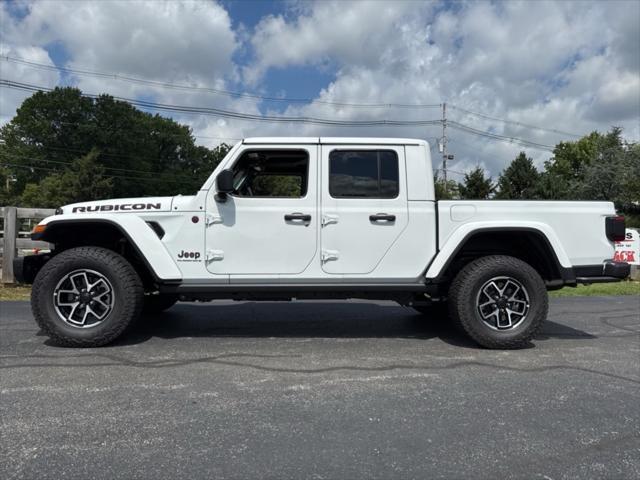 new 2025 Jeep Gladiator car, priced at $55,380