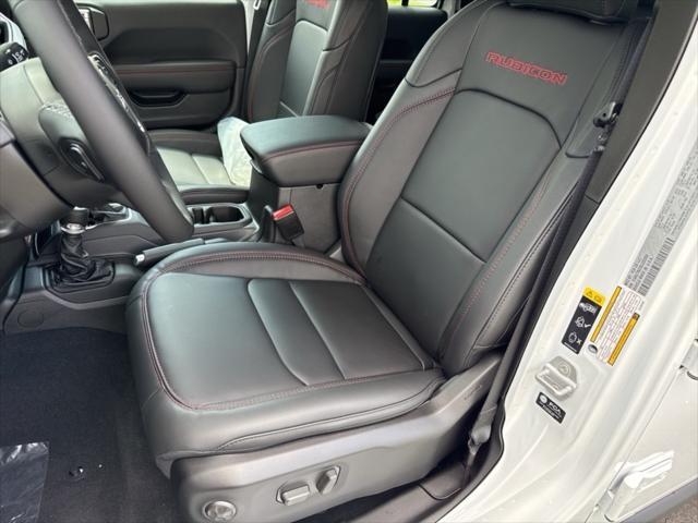 new 2025 Jeep Gladiator car, priced at $55,380