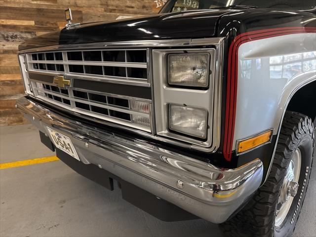 used 1985 Chevrolet Suburban car, priced at $33,800