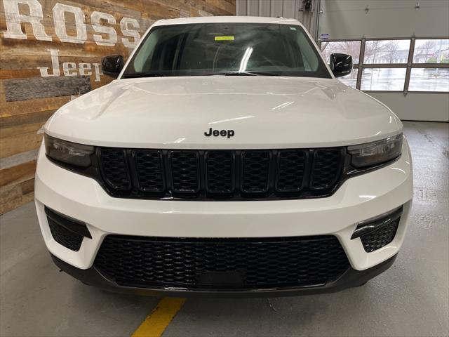 used 2023 Jeep Grand Cherokee car, priced at $37,800