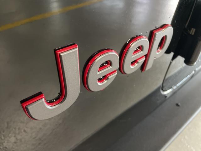 new 2024 Jeep Gladiator car, priced at $55,031