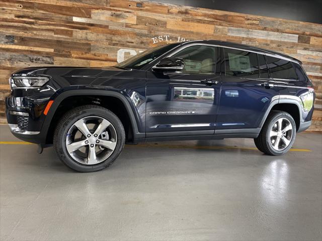 new 2025 Jeep Grand Cherokee L car, priced at $53,368