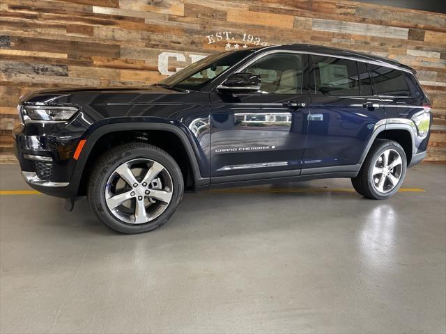 new 2025 Jeep Grand Cherokee L car, priced at $53,368