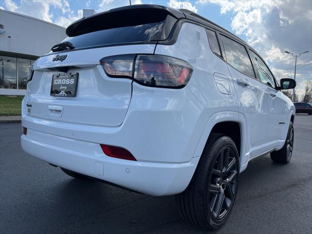 new 2024 Jeep Compass car, priced at $32,000