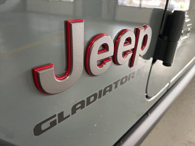 new 2025 Jeep Gladiator car, priced at $51,000