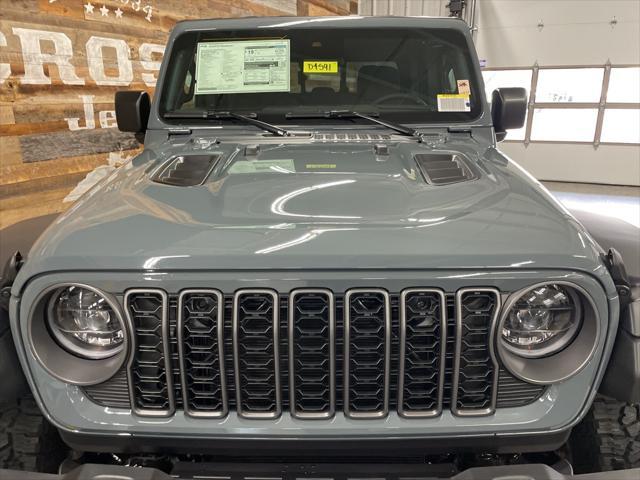 new 2025 Jeep Gladiator car, priced at $51,000