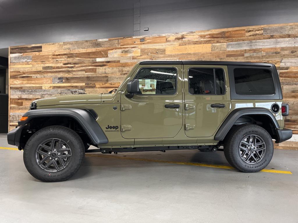 new 2025 Jeep Wrangler car, priced at $46,850