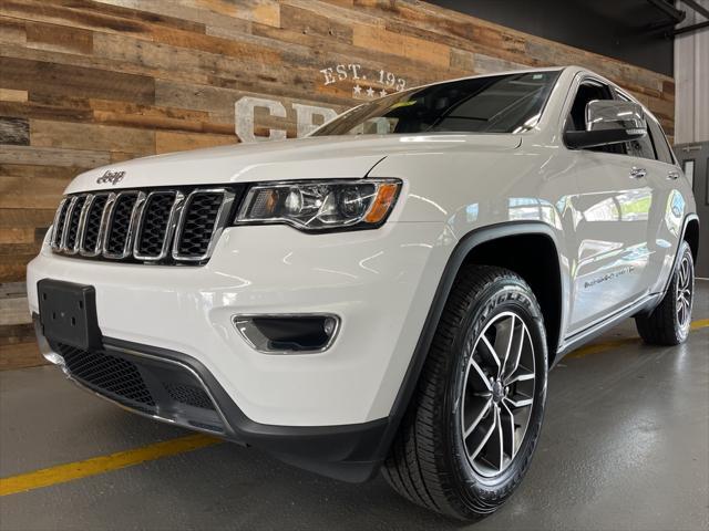 used 2022 Jeep Grand Cherokee car, priced at $30,000