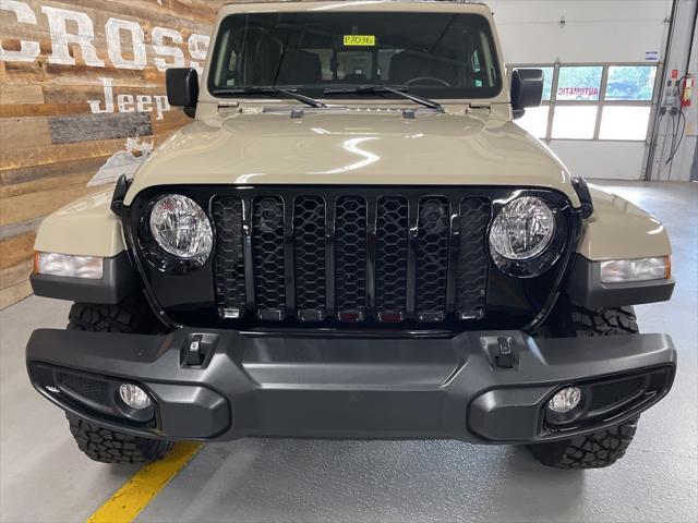 used 2022 Jeep Gladiator car, priced at $34,665