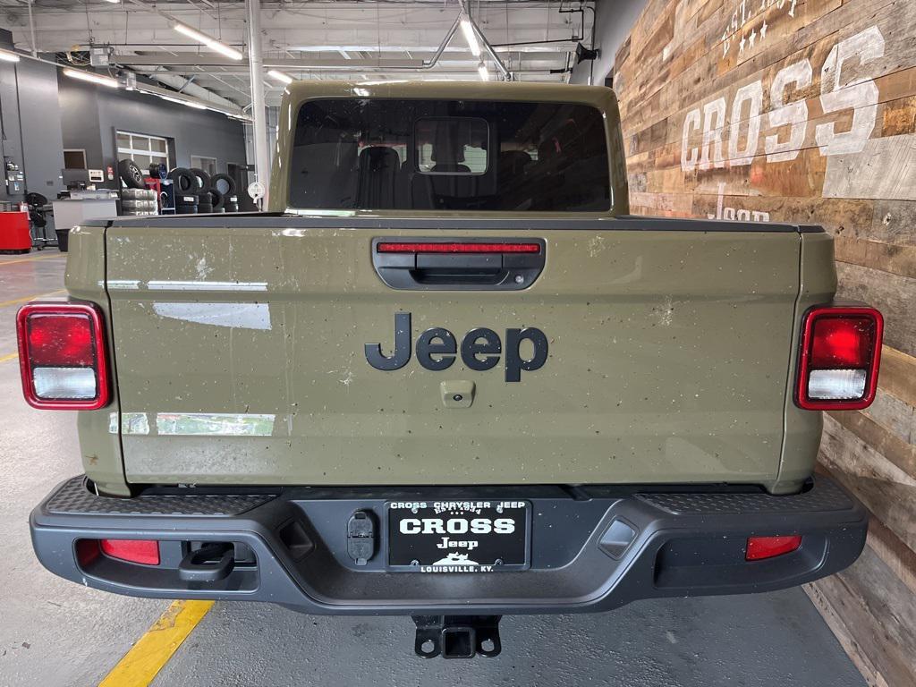 new 2025 Jeep Gladiator car, priced at $45,000
