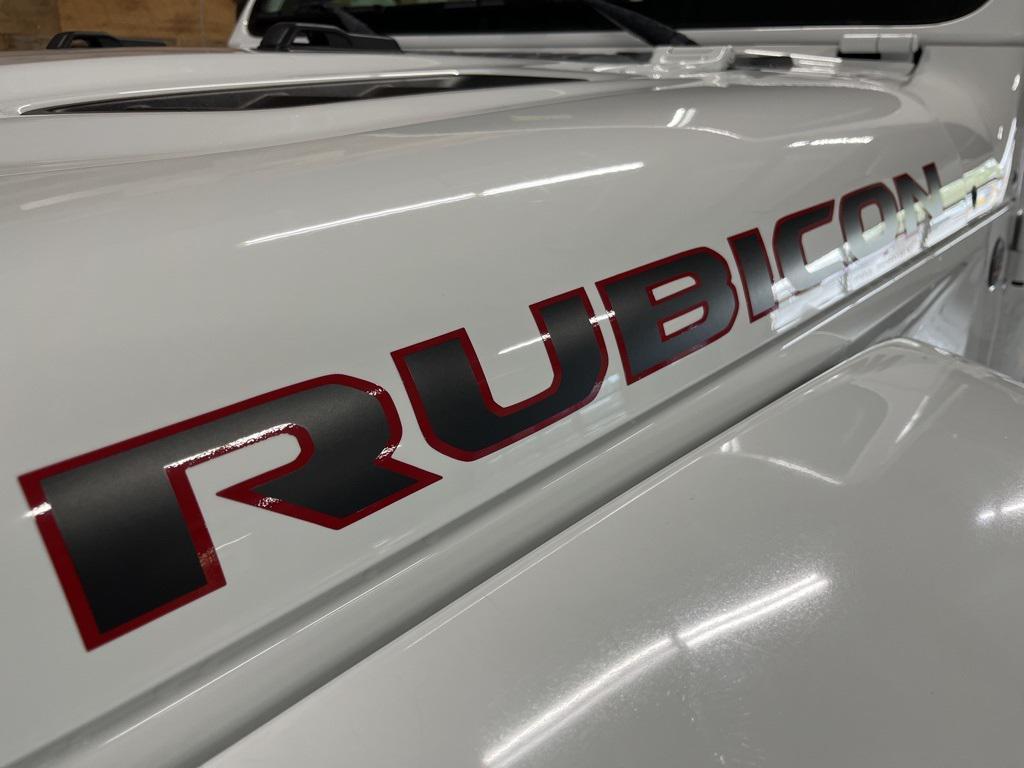 used 2020 Jeep Gladiator car, priced at $30,800