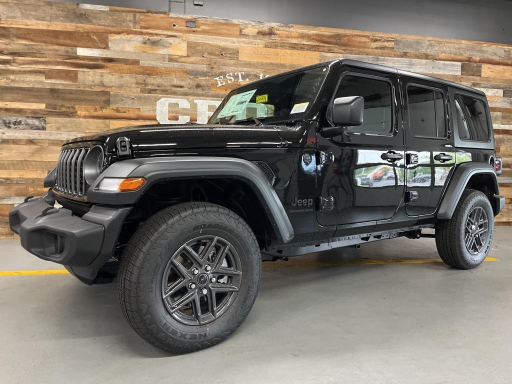 new 2025 Jeep Wrangler car, priced at $46,850
