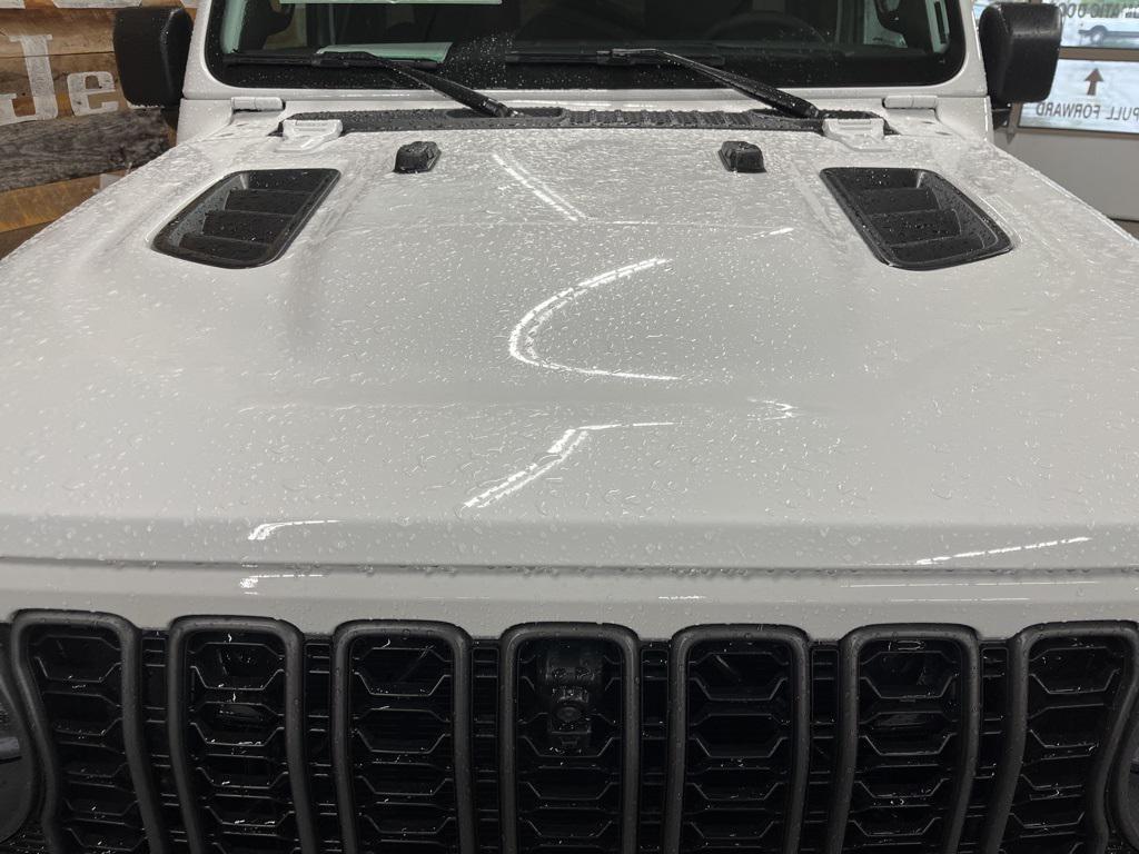 new 2025 Jeep Wrangler car, priced at $68,000