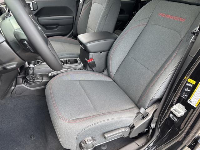 new 2025 Jeep Gladiator car, priced at $49,480