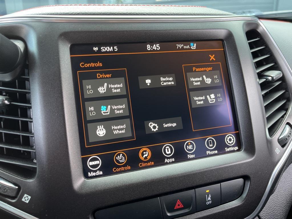 used 2022 Jeep Cherokee car, priced at $27,875