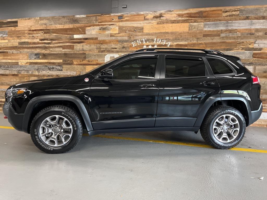 used 2022 Jeep Cherokee car, priced at $27,875