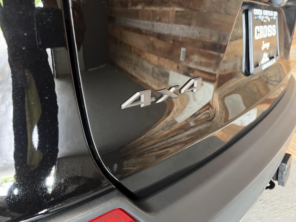 used 2022 Jeep Cherokee car, priced at $27,875