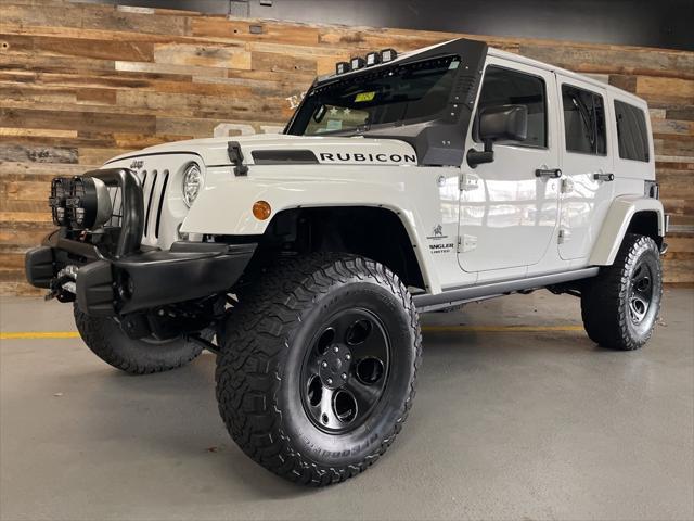 used 2015 Jeep Wrangler Unlimited car, priced at $24,800