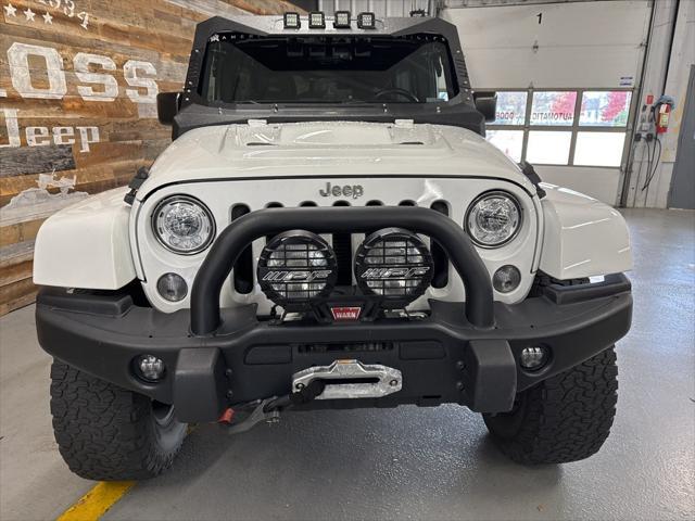 used 2015 Jeep Wrangler Unlimited car, priced at $27,000